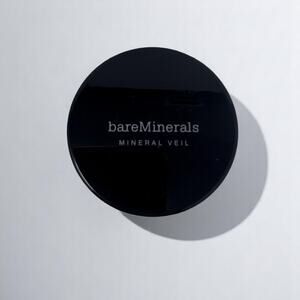 bareMinerals Mineral Veil Finishing Powder Broad Spectrum SPF 25 Medium
